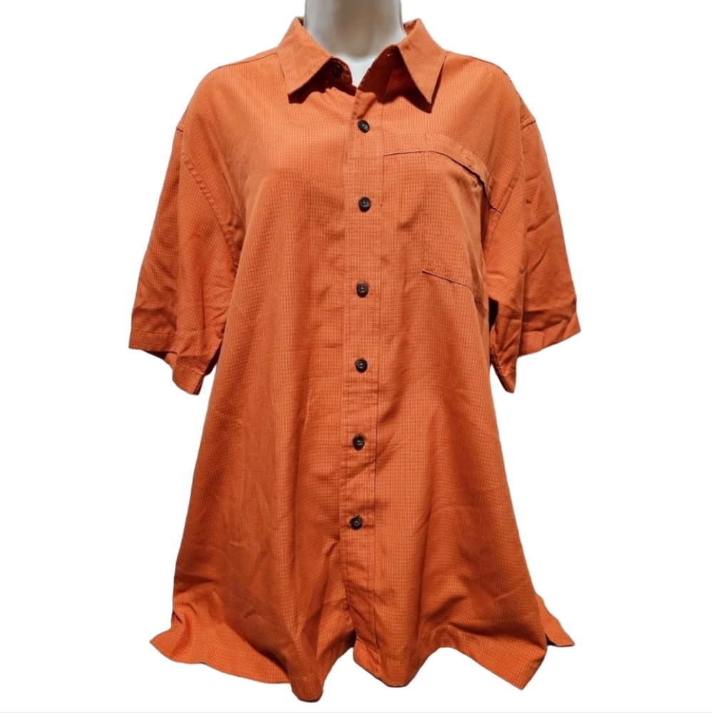NWOT Men's NordicTrack Orange Short Sleeve Dress Shirt